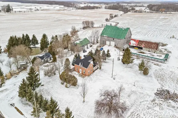 544 Concession 8 RD, Brockton, ON N0G 1S0