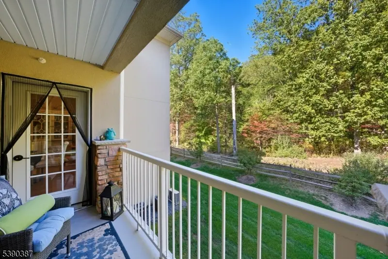 208 Fischer Ct, Rockaway Twp., NJ 07834