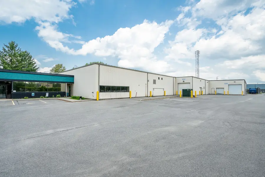 47 Antares DR, Country Place - Pineglen - Crestview And Area, ON K2E 7Z1