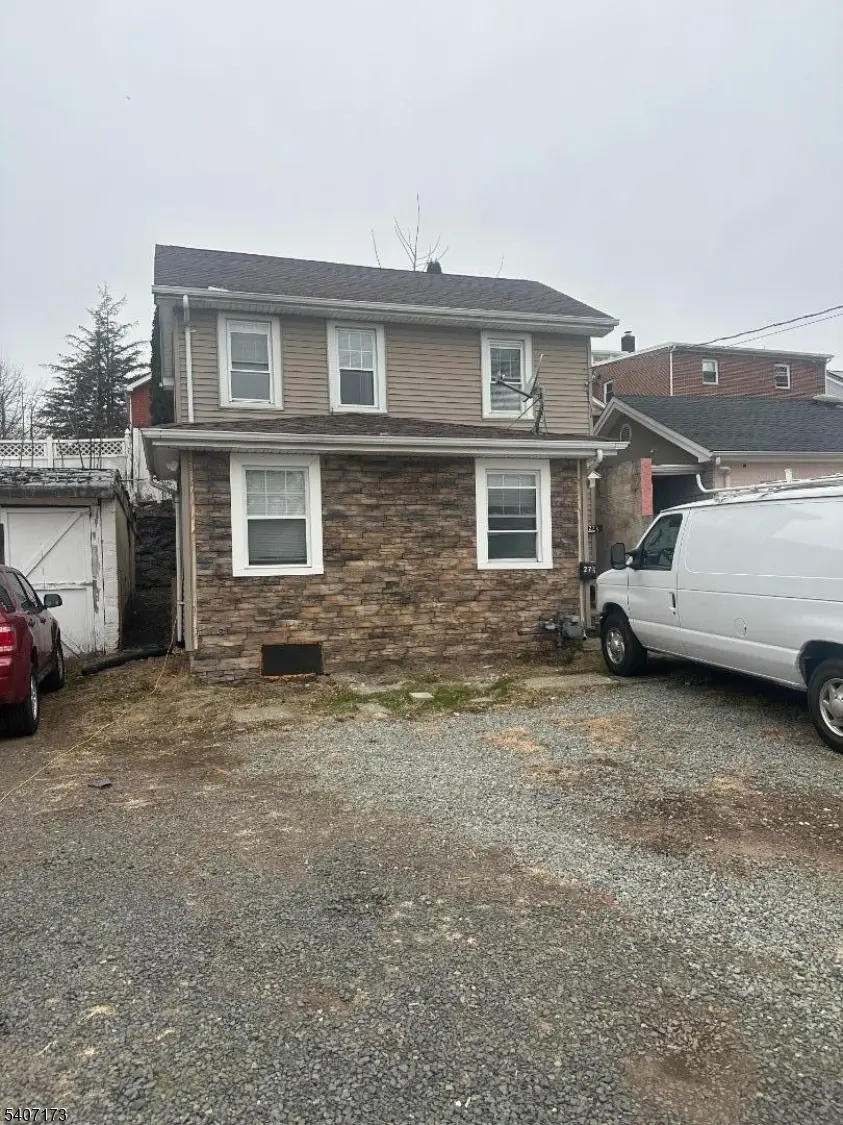 25 New St, Belleville Twp., NJ 07109