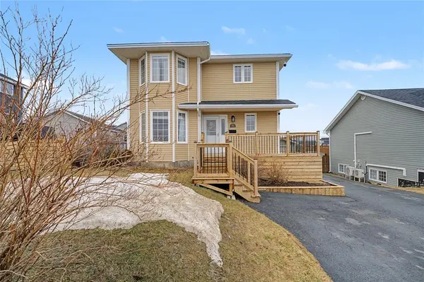 93 Milton Road, Paradise, NL A1L2M6