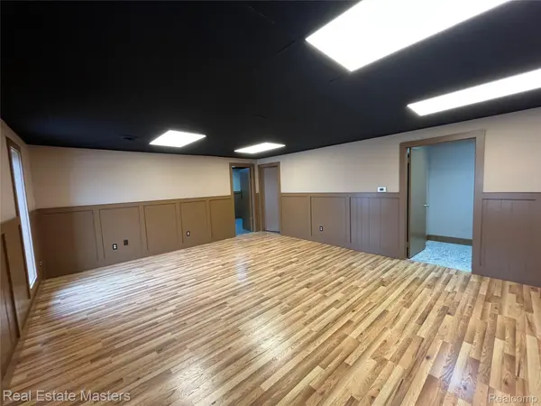 2004 and 2008 10th AVE, Port Huron, MI 48060