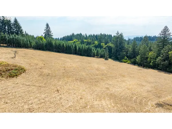 8501 SE THREE TREES LN, Amity, OR 97101