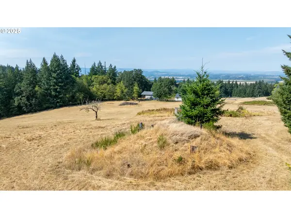 8501 SE THREE TREES LN, Amity, OR 97101