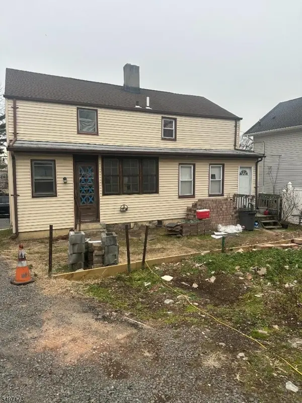 25 New St, Belleville Twp., NJ 07109