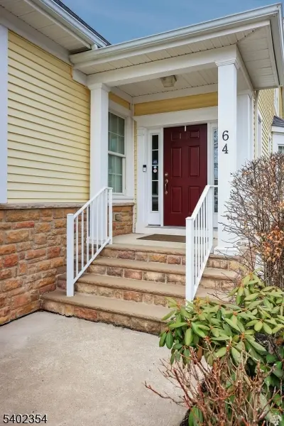 64 Bedford Dr, Montgomery Twp., NJ 08558