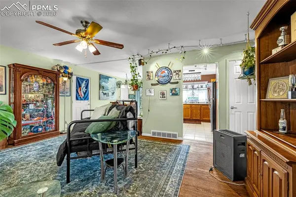 101 Trump AVE, Colorado Springs, CO 80909