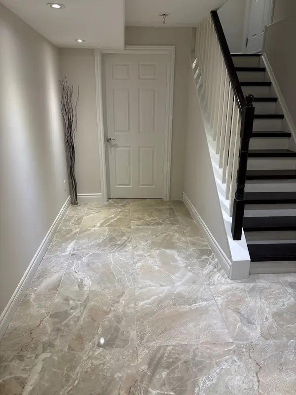 220 Twin Hills CRES #Bsmt, Vaughan, ON L4H 0H2