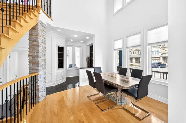 43 Pitney AVE, Richmond Hill, ON L4E 4Y5