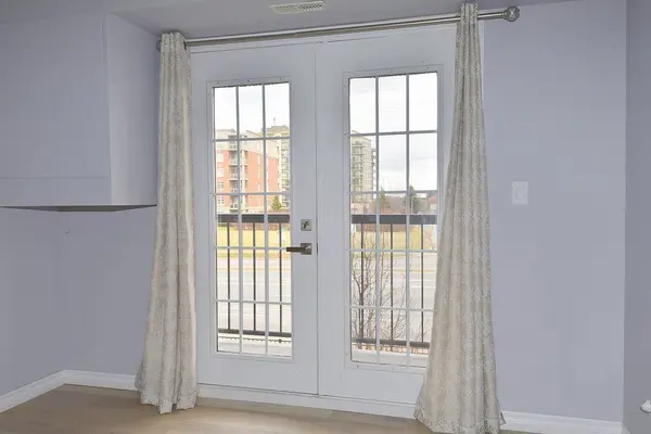 2045 Appleby Line #203, Burlington, ON L7L 7G9