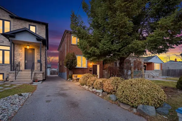 6 Marshall BLVD #Basement, Toronto W03, ON M6N 2R7