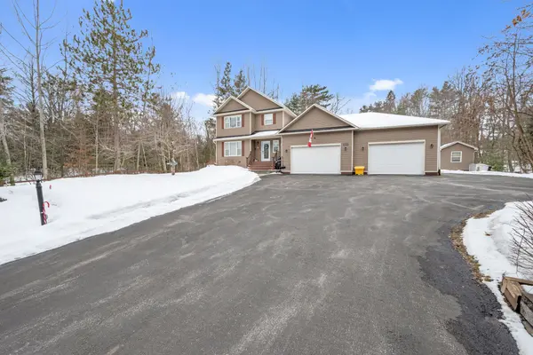 184 Charmont WAY, Constance Bay - Dunrobin - Kilmaurs - Woodlawn, ON K0A 3M0