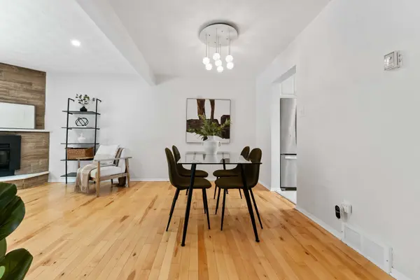 1585 Heron RD #19, Alta Vista And Area, ON K1V 9V1