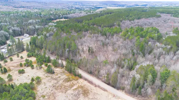 1160 Chetwynd RD S, Armour, ON P0A 1C0