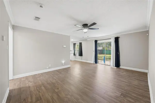 6524 Bernadine Drive, Watauga, TX 76148