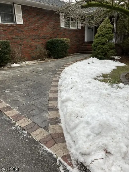 28 Overlook Rd, Little Falls Twp., NJ 07424