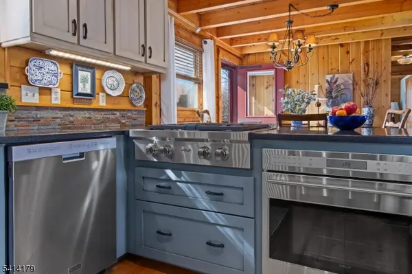 8 Huntsville Rd, Andover Twp., NJ 07860