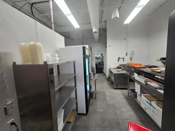 607 Kingston RD, Pickering, ON L1V 3N7