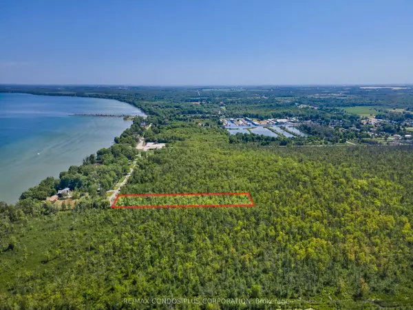 1 Donna DR, Georgina, ON L0E 1N0