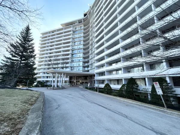 20 North Shore BLVD W #A24, Burlington, ON L7T 1A1