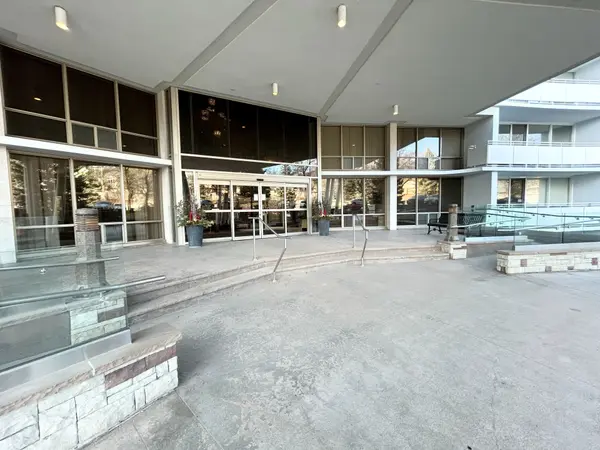 20 North Shore BLVD W #A24, Burlington, ON L7T 1A1