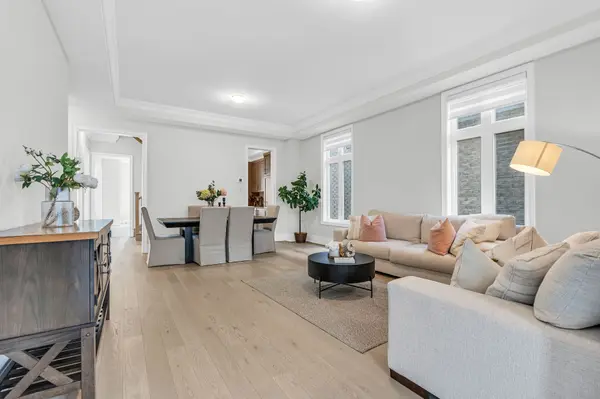 67 James Walker AVE, Caledon, ON L7C 4M8