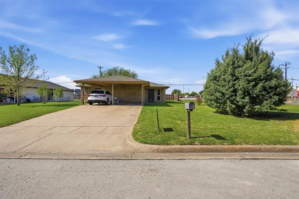 128 Meador Lane, Burleson, TX 76028