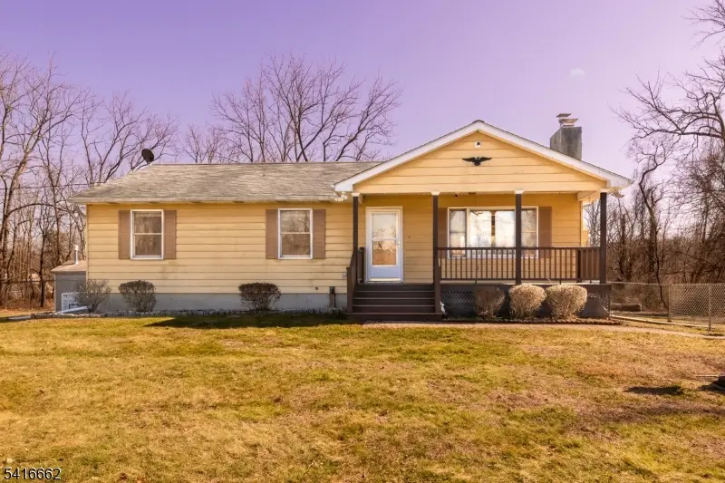 44 Walnut Road, Knowlton Twp., NJ 07832