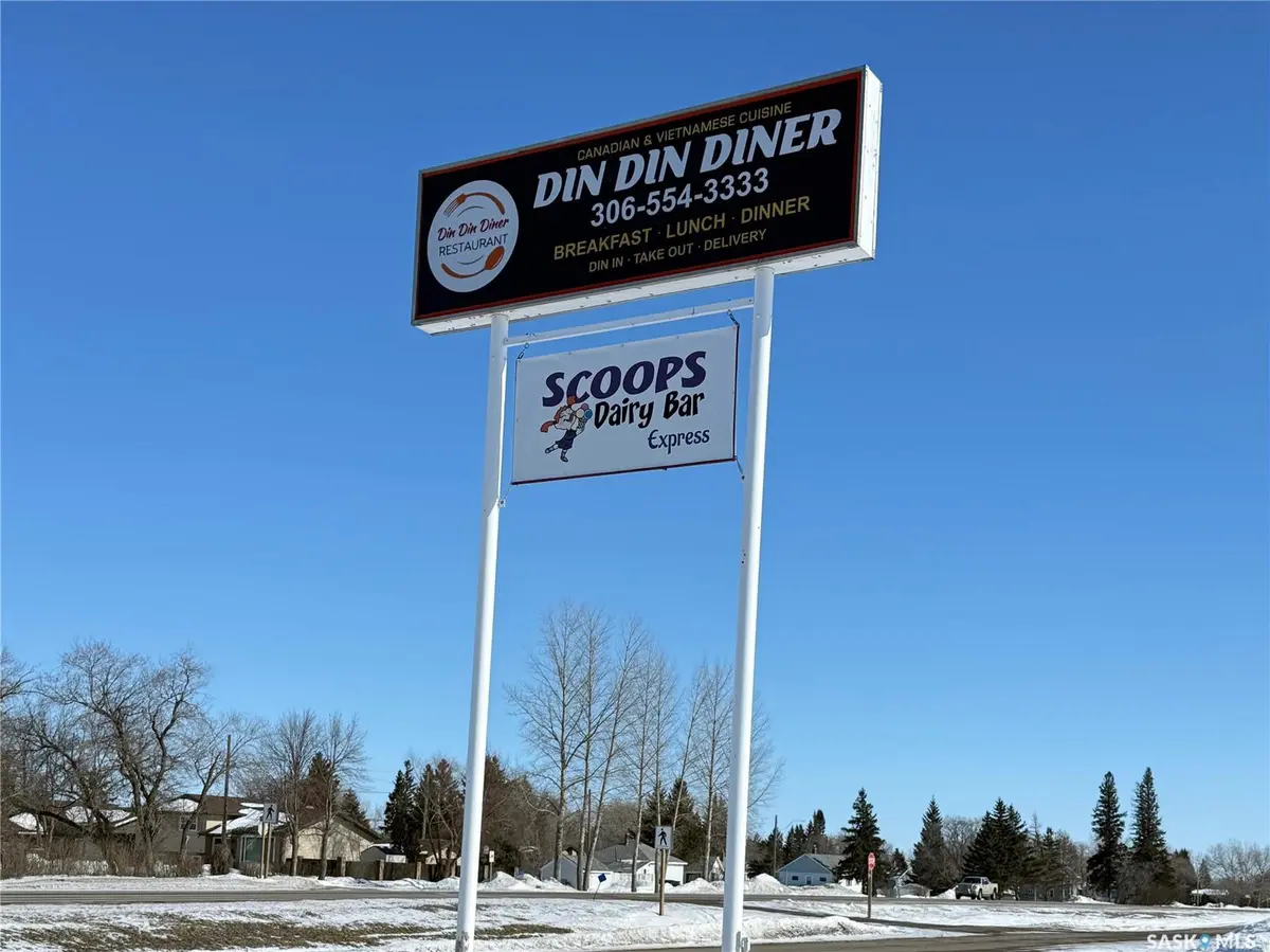 531 South Service ROAD, Wynyard, SK S0A 4T0