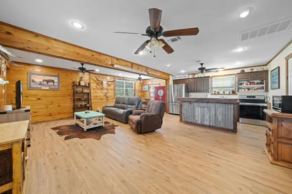 204 Cr 107, Whitesboro, TX 76273