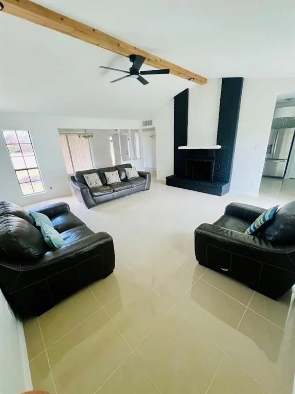 1608 Hutchinson Street, Mesquite, TX 75150