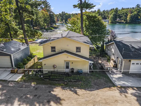 6271 10th ST, Cedar Creek Twp, MI 49457