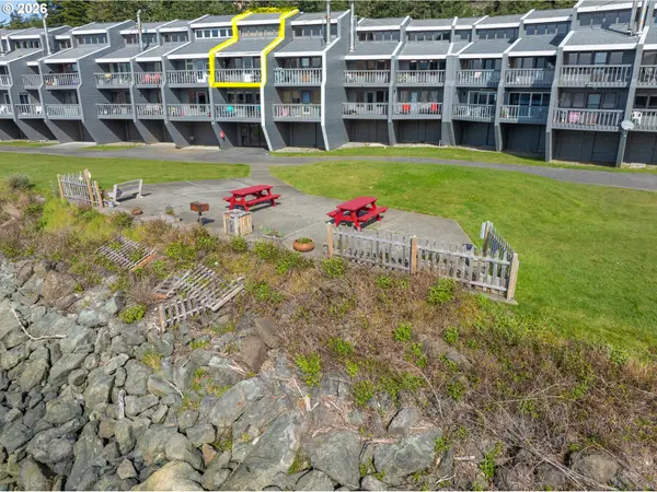 94304 WEDDERBURN LOOP #435, Gold Beach, OR 97444