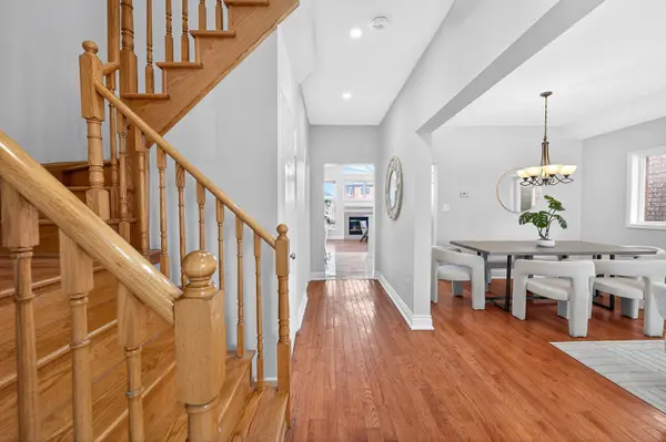 107 Monk CRES, Ajax, ON L1Z 1H2