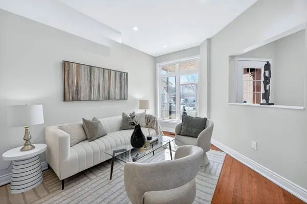 107 Monk CRES, Ajax, ON L1Z 1H2