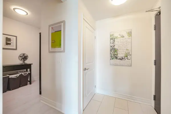 100 John ST #909, Brampton, ON L6W 0A8