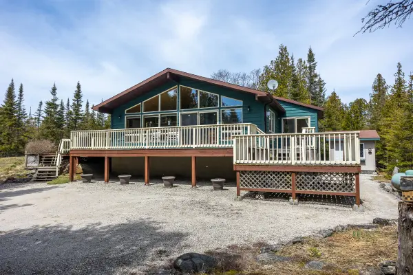 39 Hatt ST, Northern Bruce Peninsula, ON N0H 2R0