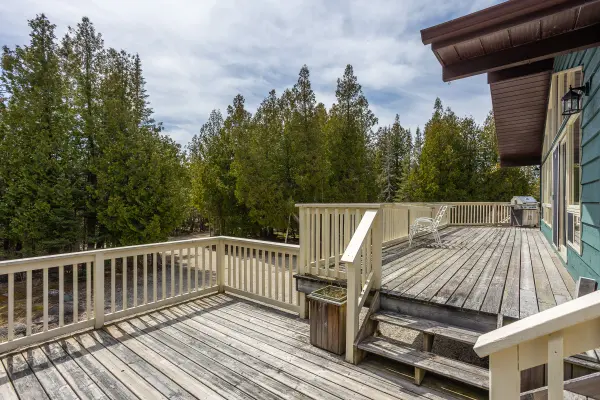 39 Hatt ST, Northern Bruce Peninsula, ON N0H 2R0