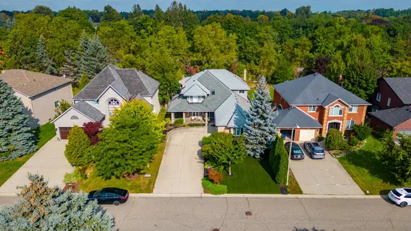 117 Miller DR, Hamilton, ON L9G 4W2