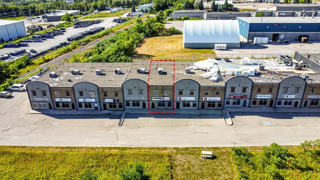 647 Welham RD #15, Barrie, ON L4N 0B7