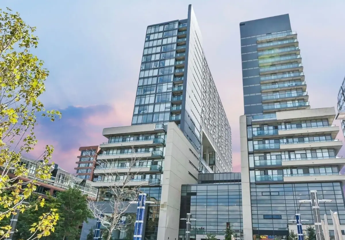 36 Lisgar ST #1506W, Toronto C01, ON M6J 0C7