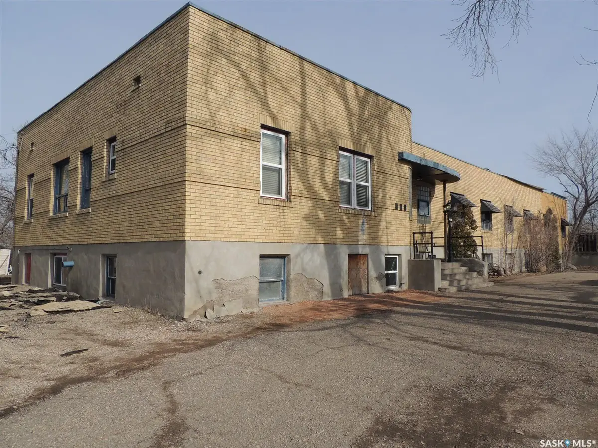 729 Carbon AVENUE, Bienfait, SK S0C 0M0