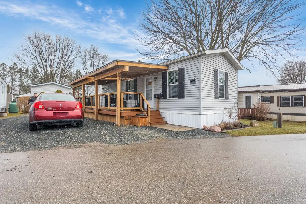 23 North ST W #5W, Tillsonburg, ON N4G 1B9