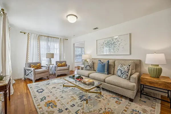 3704 Wildwood Road, Fort Worth, TX 76107