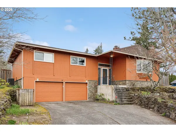 1203 SE KIBLING AVE, Troutdale, OR 97060