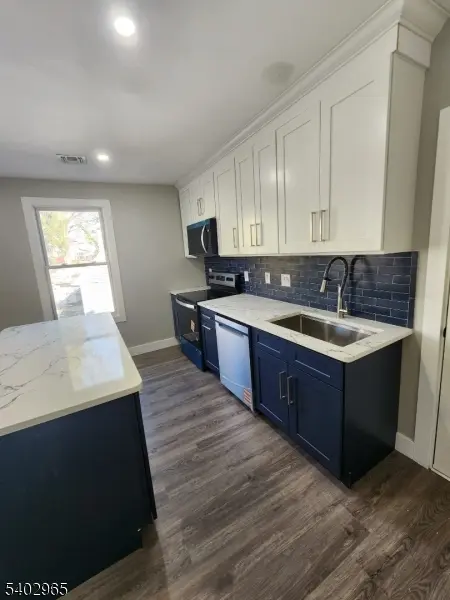 93 Hughes St #4, Maplewood Twp., NJ 07040