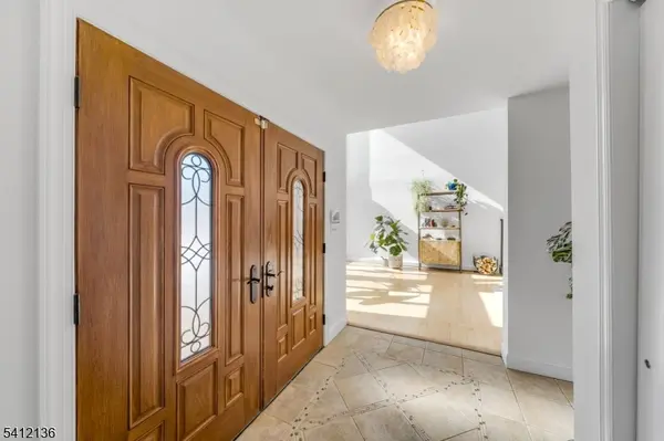 14 Louisa Ct, Wayne Twp., NJ 07470