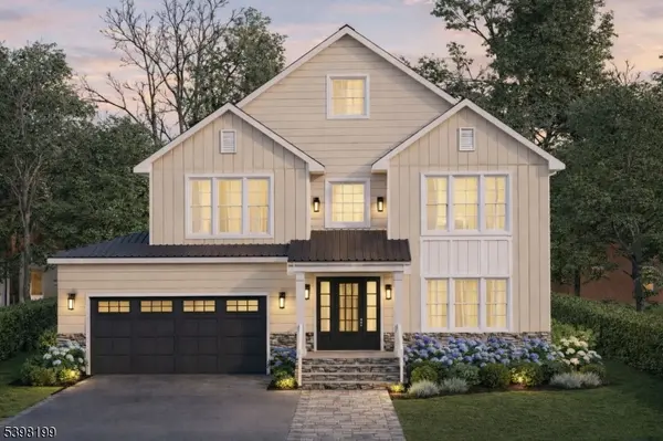 42 Charles St, Livingston Twp., NJ 07039