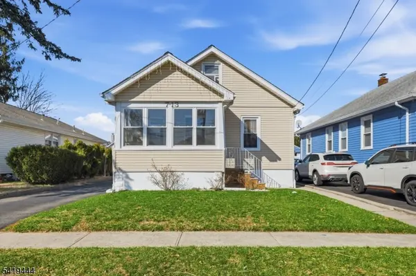 7-13 Henderson Blvd, Fair Lawn Boro, NJ 07410