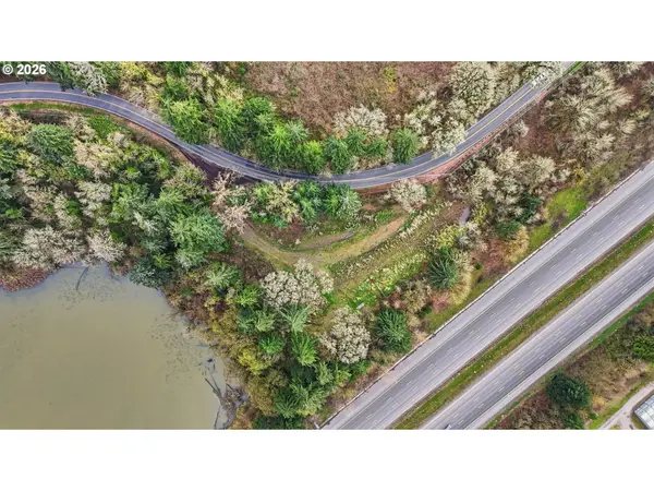 0 NW Pacific HWY, Woodland, WA 98674